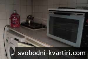 Давам под наем двустаен НОВО ОБЗАВЕДЕН в кв.Хр.Смирненски до к-с КОРОНА до Математическа Гимназия