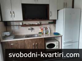 Дава се под наем тристаен апартамент в Кючук Париж