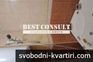 Отличен, тристаен, климатици - Център, зад Общината Отличен, тристаен, климатици - Център, зад Общината
