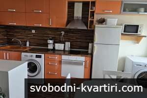 Отдава под наем ЕТАЖ от къща и ГАРАЖ