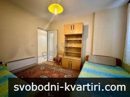 Тристаен апартамент под наем в широк център на гр. Благоевград.