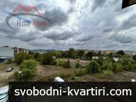 Просторен тристаен в кв. Бузлуджа Просторен тристаен в кв. Бузлуджа