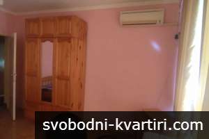 Давам под наем четиристаен апартамент в Каменица 1