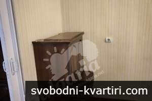 Етаж под наем с малък двор до Пети Корпус на ВТУ