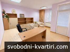Светло офис помещение с отлична локация Светло офис помещение с отлична локация