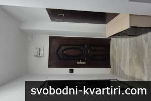 Боксониера в широк център очакваща първи наематели!