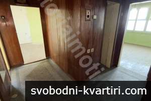 Панорамен многостаен апартамент в кв. Акация Панорамен многостаен апартамент в кв. Акация