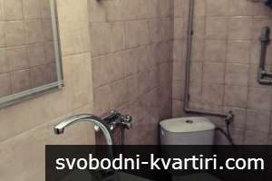 Изгодна квартрира в центъра