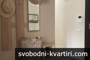 Зорница тристаен апартамент обзаведен #1782200316