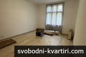 Център многостаен апартамент необзаведен #1750684102