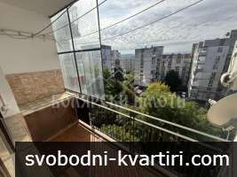 Просторен четиристаен в кв.Колю Фичето
