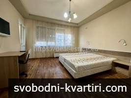 Deal Estate предлага тристаен апартамент под наем в идеален център на Благоевград.