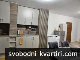 Център тристаен апартамент обзаведен #1780925911