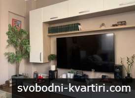 Тристаен апартамент в Младежки хълм