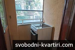 Давам под наем двустаен луксозно и чисто ново обзаведен за ПЪРВИ НАЕМАТЕЛИ в Центъра на Пловдив-до СЕМИНАРИЯТАи Музикалн Давам под наем двустаен луксозно и чисто ново обзаведен за ПЪРВИ НАЕМАТЕЛИ в Центъра на Пловдив-до СЕМИНАРИЯТАи Музикалн
