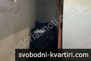 Гараж в нов комплекс в Зона Б