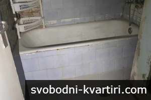 Дава се под наем четиристаен апартамент в Тракия