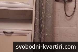 Тристаен обзаведен апартамент с южна тераса