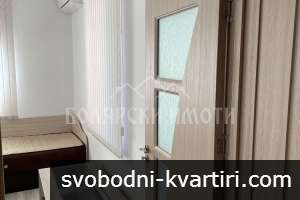 Етаж от къща с двор в близост до Центъра