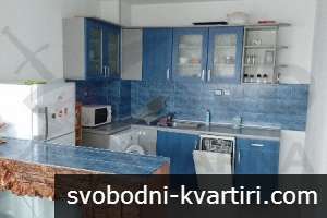 Дава се под наем двустаен апартамент в Лятно кино Тракия!