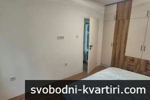 Даваме под наем тристаен апартамент в центъра на Пловдив Даваме под наем тристаен апартамент в центъра на Пловдив