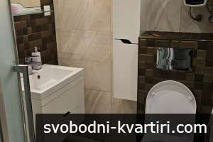 Отдава под наем ЕТАЖ от къща и ГАРАЖ