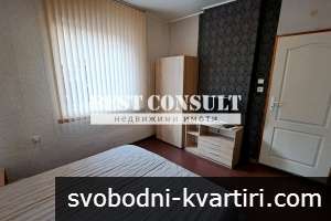 Самостоятелен етаж от къща с двор - Родина 1
