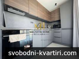Великолепна къща с 3 спални, 4 бани, 2 паркоместа, озеленен двор и гледка море в ж.к. Крайморие