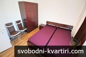 Център тристаен апартамент обзаведен #1751290431