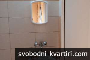Самостоятелна стая под наем в центъра на Велико Търново