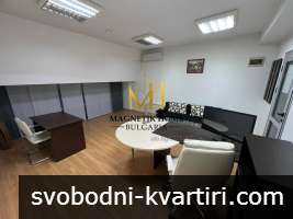 Оборудвано офис помещение в бизнес сграда в супер центъра на Бургас