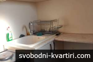 Давам под наем луксозно обзаведена боксониера- в ж-к ТРАКИЯ до Форума на 3етаж-250евро
