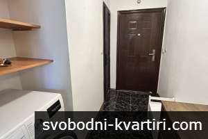 Тристаен в център с паркомясто в цената Тристаен в център с паркомясто в цената