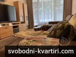 Център тристаен апартамент обзаведен #1747901890