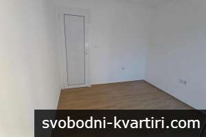 Давам под наем търговско помещение в Каменица 1