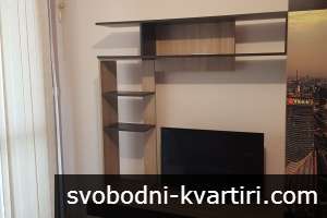 Даваме под наем двустаен апартамент в кв. Южен