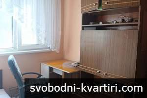 Давам под наем  двустаен-спалня,хол с дневна и бокс  за300евро напълно обзаведен