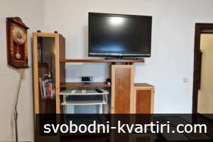 Двустаен, под наем, Център-ЦУМ