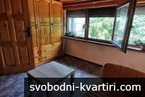 Дава се под наем тристаен апартамент в Гръцка Махала!