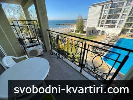 Прекрасно студио с гледка море в затворен комплекс ”Festa Pomorie Resort”