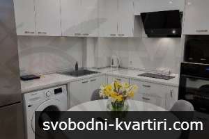 Дава се под наем тристаен апартамент с паркомясто във Възраждане 3!