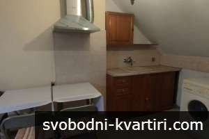Давам под наем двустаен напълно обзаведен етаж 4в КючукПариж до МОДЪР и супермаркет СЛЪНЧЕВИ ЛЪЧИ1 (до бистро МИРАЖ)-има