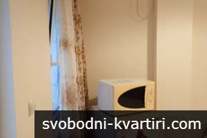 Самостоятелна стая под наем в центъра на Велико Търново