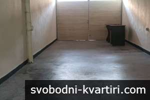 Давам под наем търговско помещение в Кючук Париж