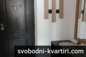 Давам под наем тристаен апартамент в Каменица 1