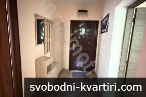 Двустаен апартамент в кв. Акация