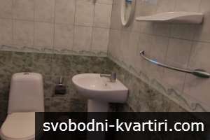 Даваме под наем двустаен апартамент в Кючук Париж Даваме под наем двустаен апартамент в Кючук Париж