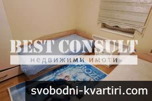 Обзаведена къща с двор - Корабния техникум