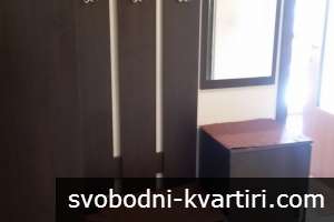 Легло за момиче в стая за двама Легло за момиче в стая за двама