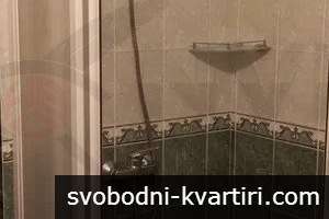 Дава се под наем тристаен апартамент в Колхозен пазар!